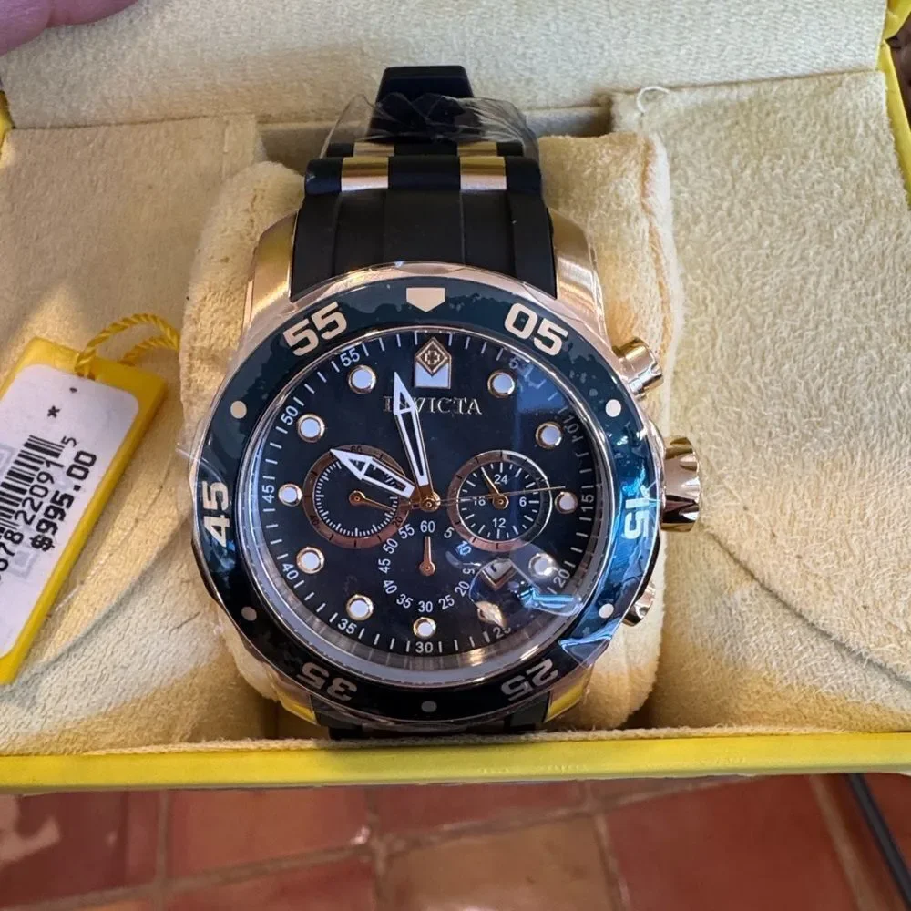 Invicta Pro Diver Scuba Chronograph Watch 17883 Gold/Black NWT